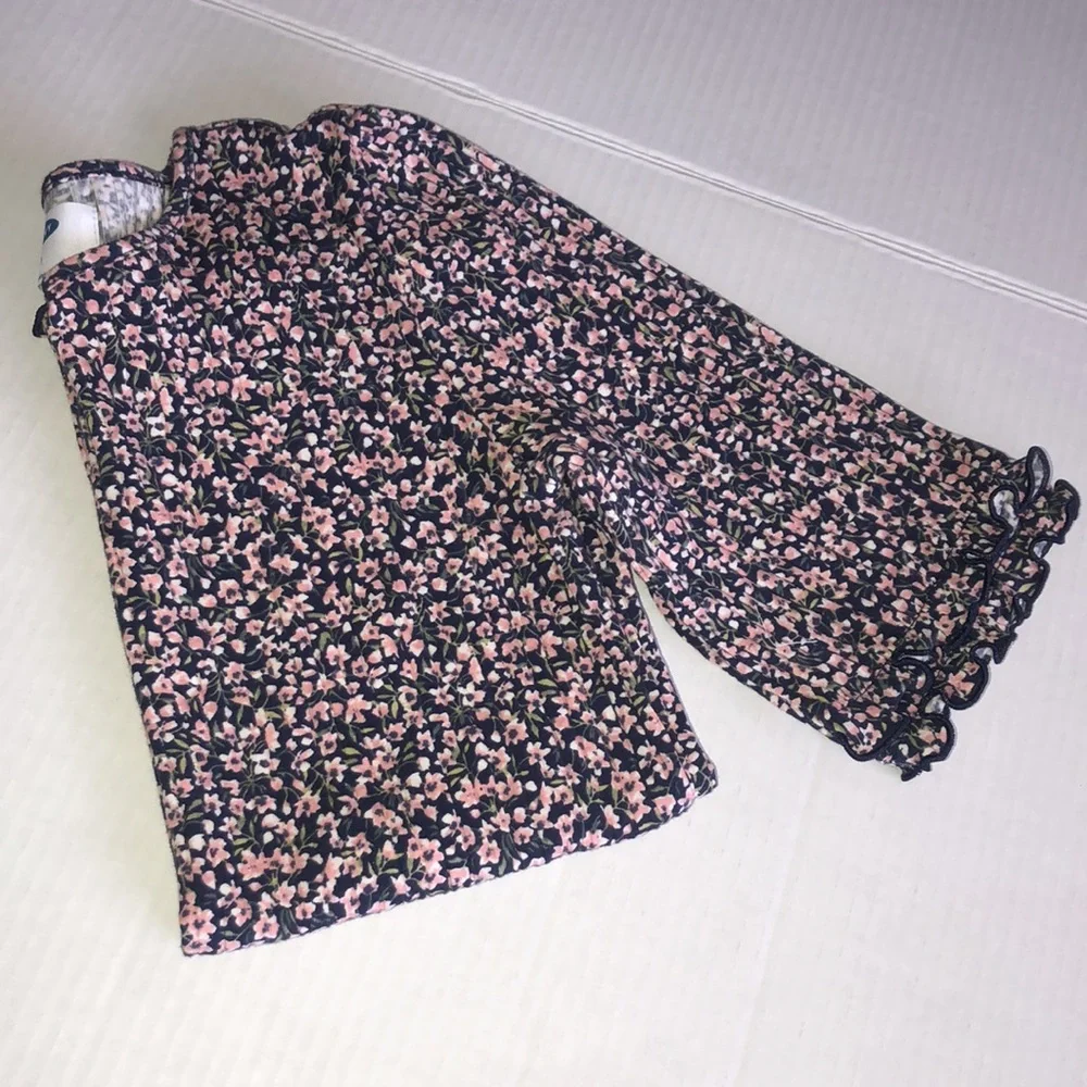Old Navy Flower Girls Top
